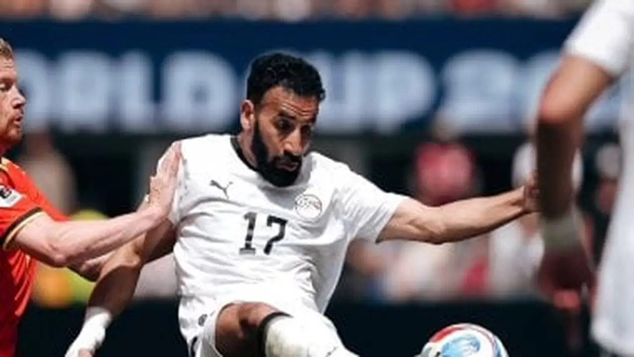 منتخب مصر يقدم احتجاجًا لدى فيفا بشأن إنذار مهند لاشين